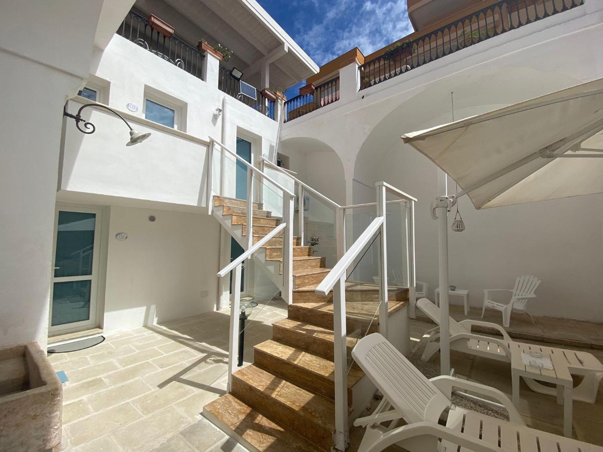 Bed and Breakfast Antico Palazzo Spinola Gallipoli Exterior foto