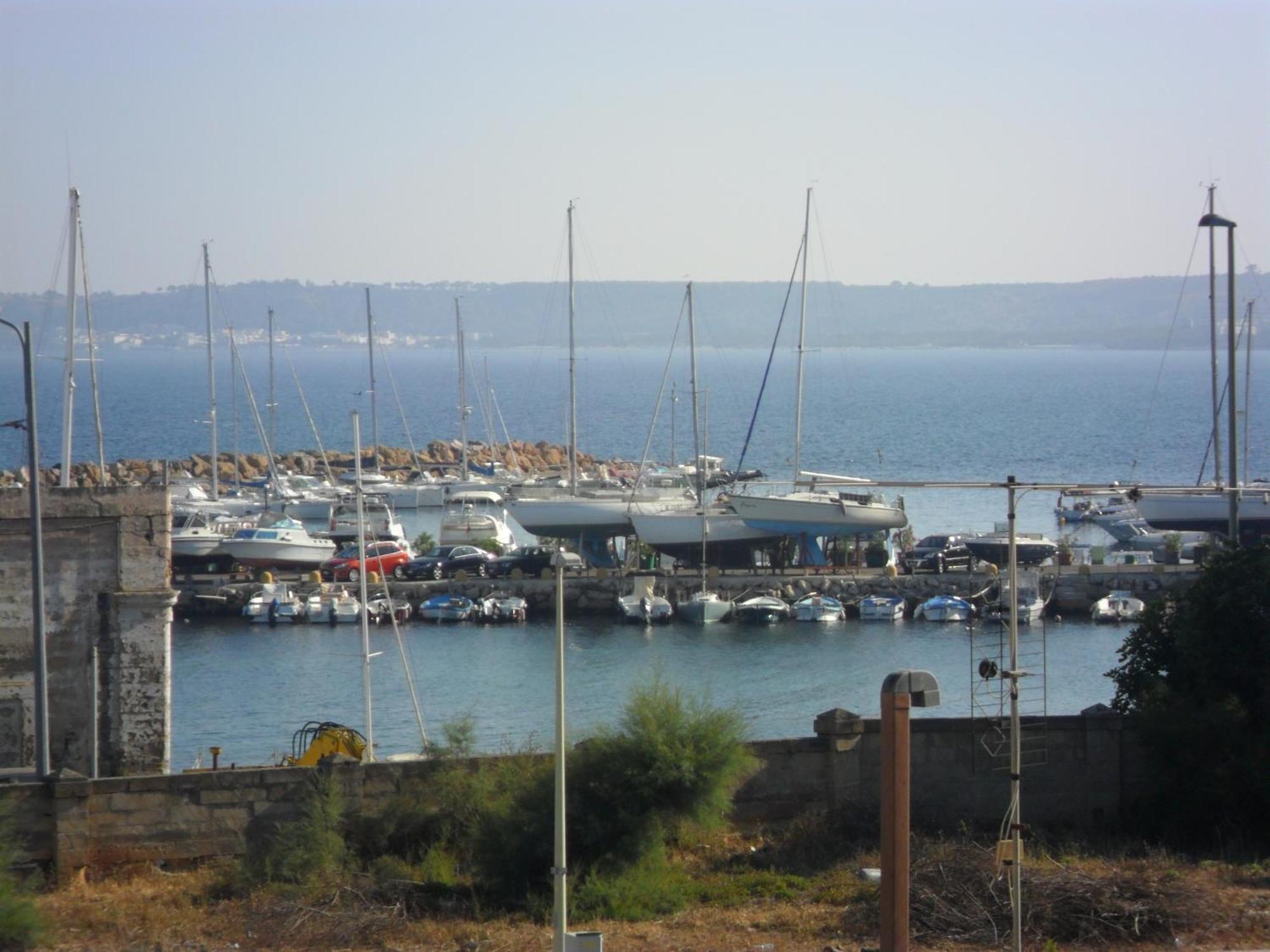 Bed and Breakfast Antico Palazzo Spinola Gallipoli Exterior foto
