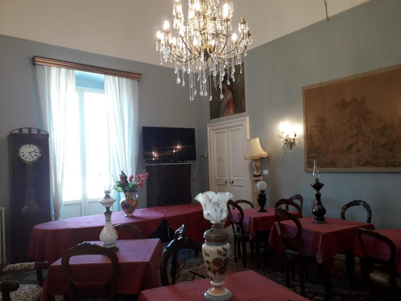 Bed and Breakfast Antico Palazzo Spinola Gallipoli Exterior foto