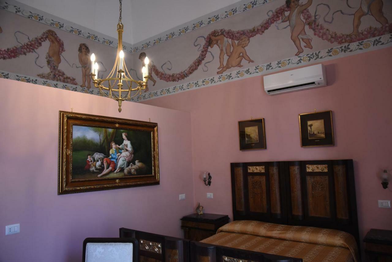 Bed and Breakfast Antico Palazzo Spinola Gallipoli Exterior foto